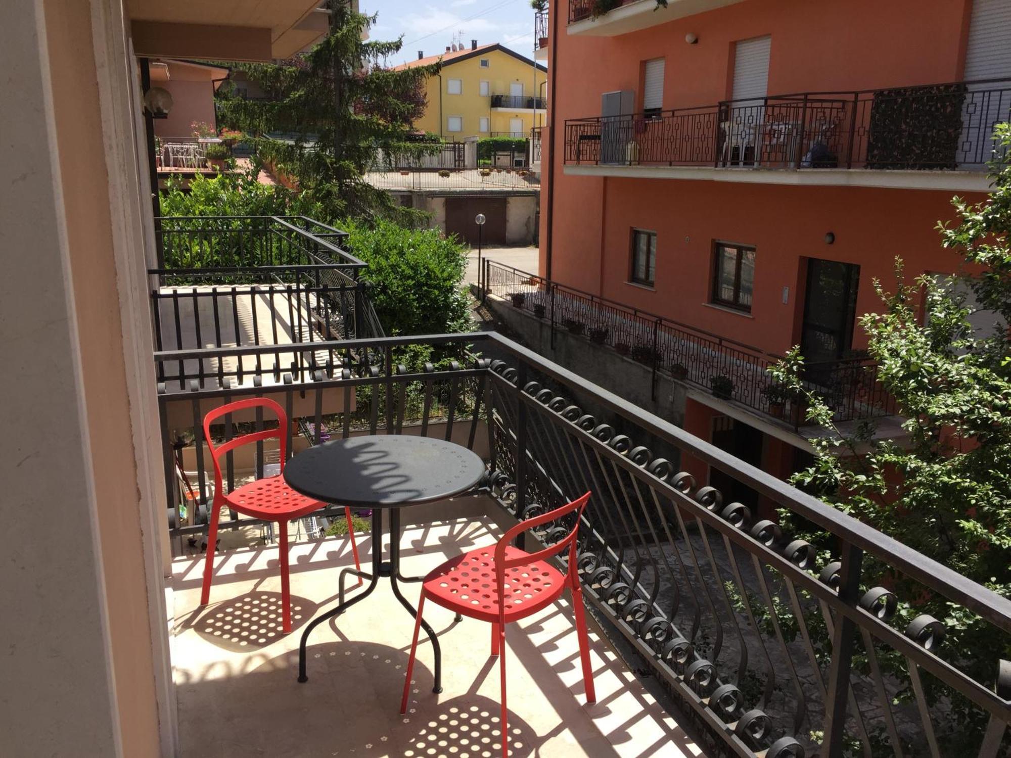 Corno Piccolo Cozy Home In L'Aquila City Center Exteriör bild